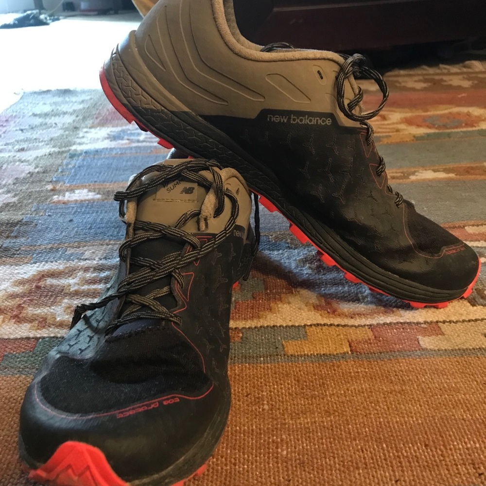 New Blanace VAZEE Summit Trail Running Shoes